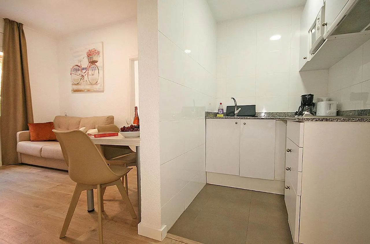 Apartamentos Venecia Lloret de Mar